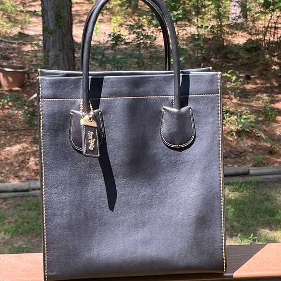 SOLD - DO NOT BUY Coach 1941 Cashin Carry Black Tote Bag - Picture 1 of 13